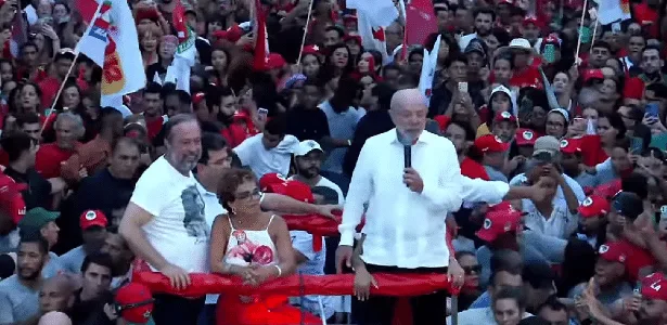 'Globo tá com raiva de mim', diz Lula após almoço de Flávio na emissora