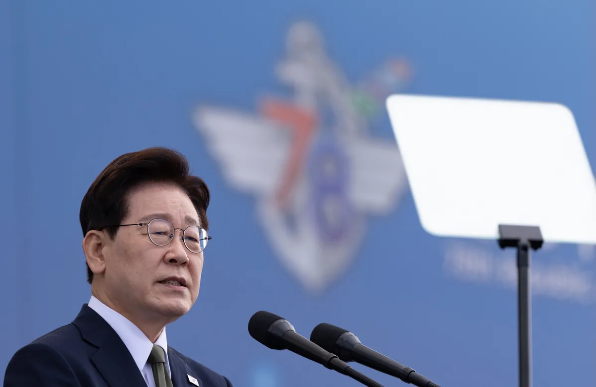 South Korea test-flies its first domestically developed hypersonic weapon