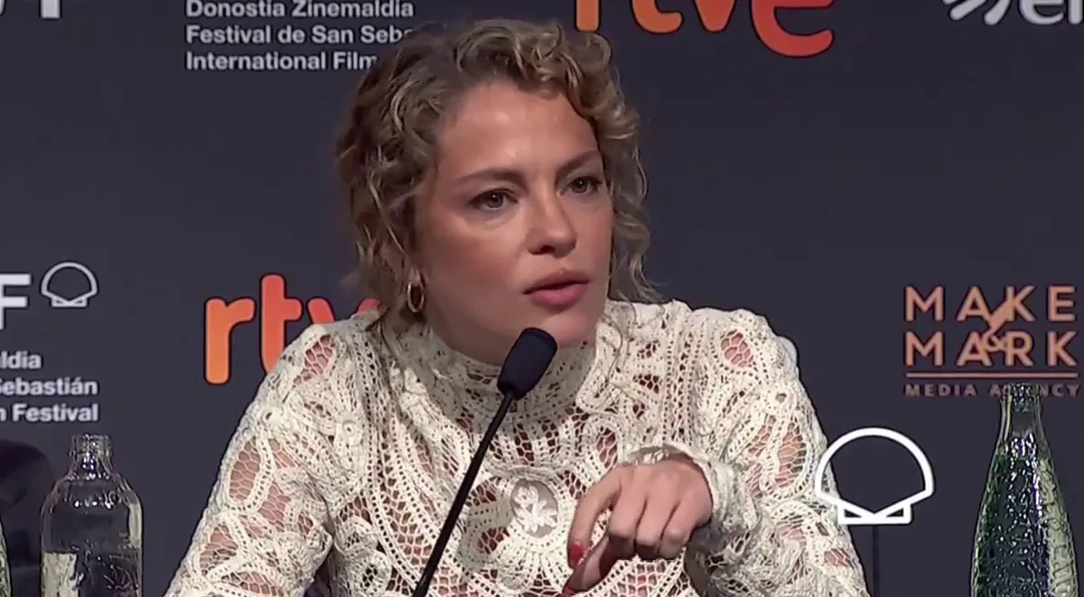 Dolores Fonzi habló en el Festival de San Sebastián del momento de la cultura en la Argentina: “Es gente desalmada gobernando”