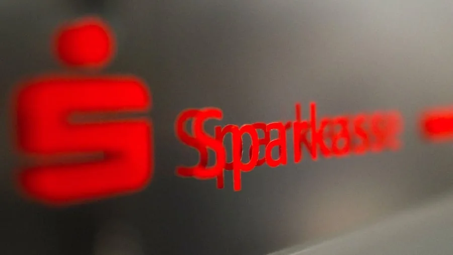 Banken: Sparkasse Göttingen muss Konten der linksextremen Roten Hilfe behalten