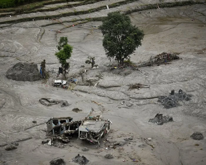 Nepal-Tibet flood deaths pass 1,000 as police ask relatives for DNA to identify victims