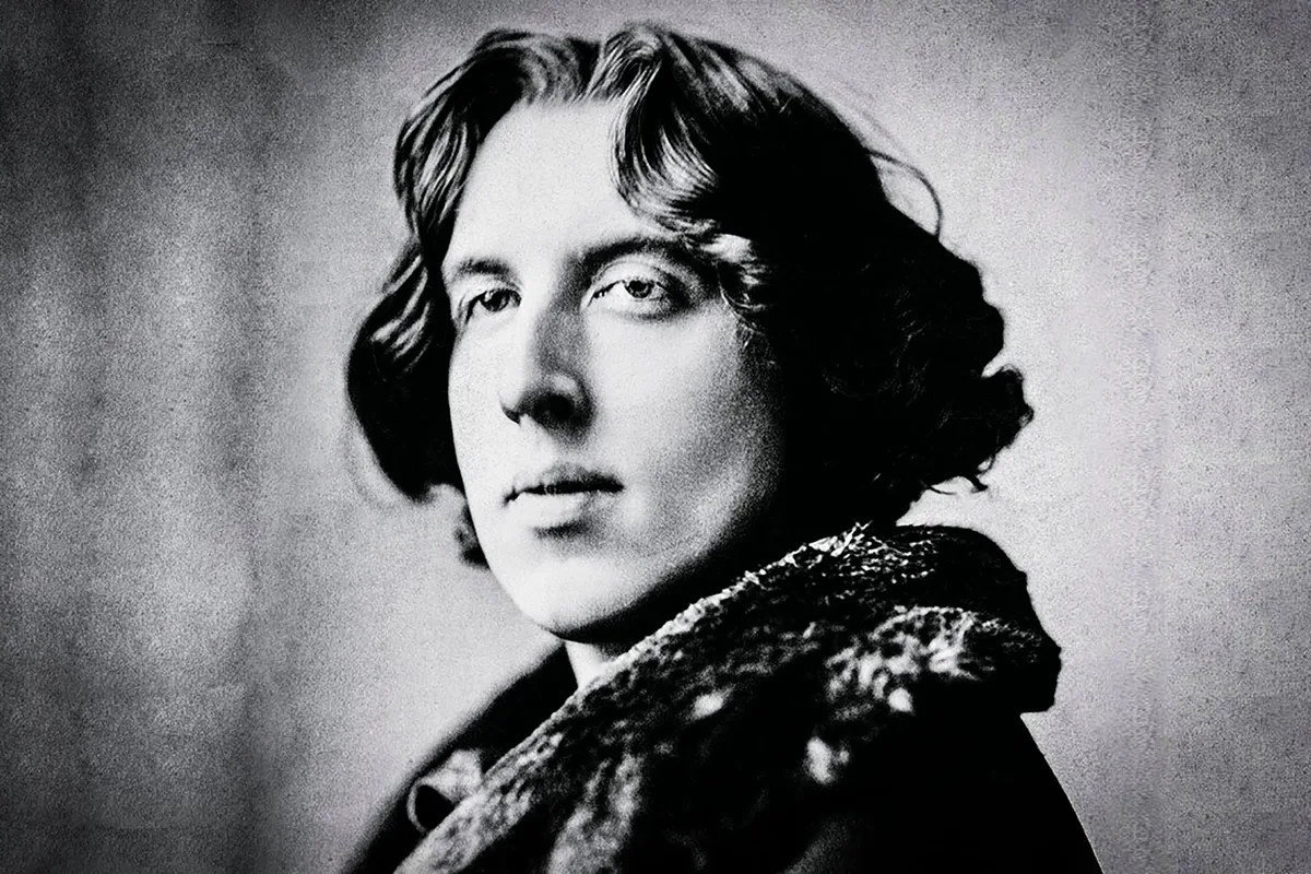 Oscar Wilde, sobre el amor: “Un hombre puede vivir feliz con cualquier mujer, siempre y cuando no la ame”