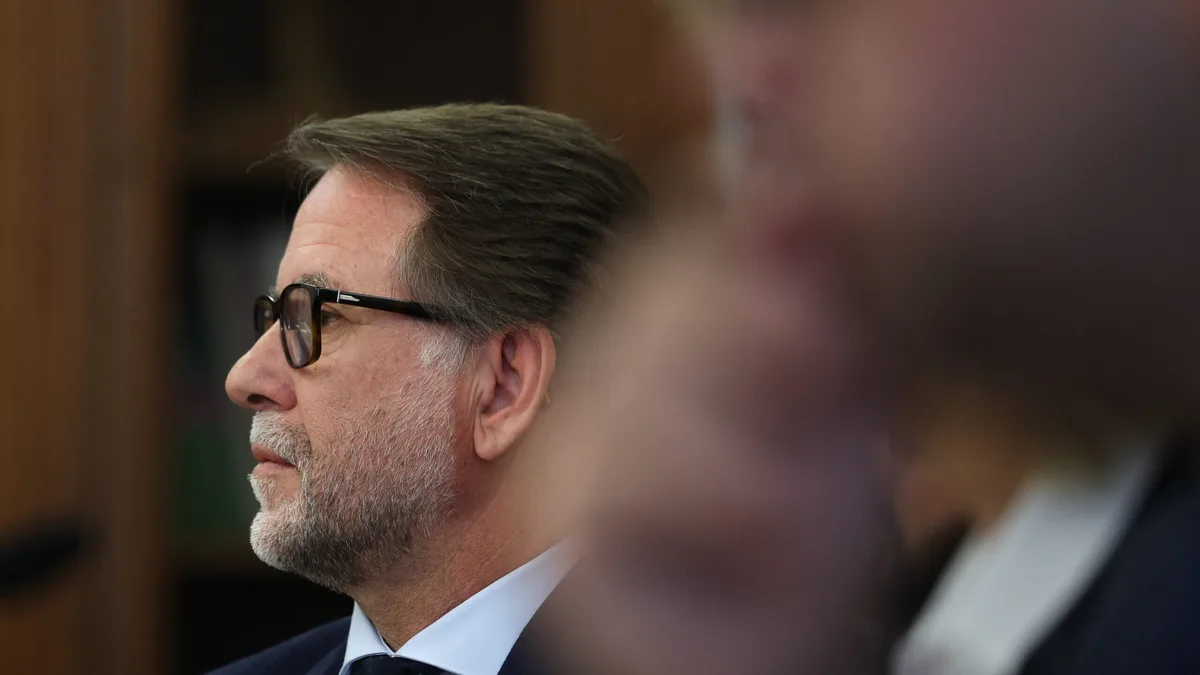 Nova lei obriga Tribunal de Contas a ilibar Luís Neves no caso de despesas ilegais na PJ