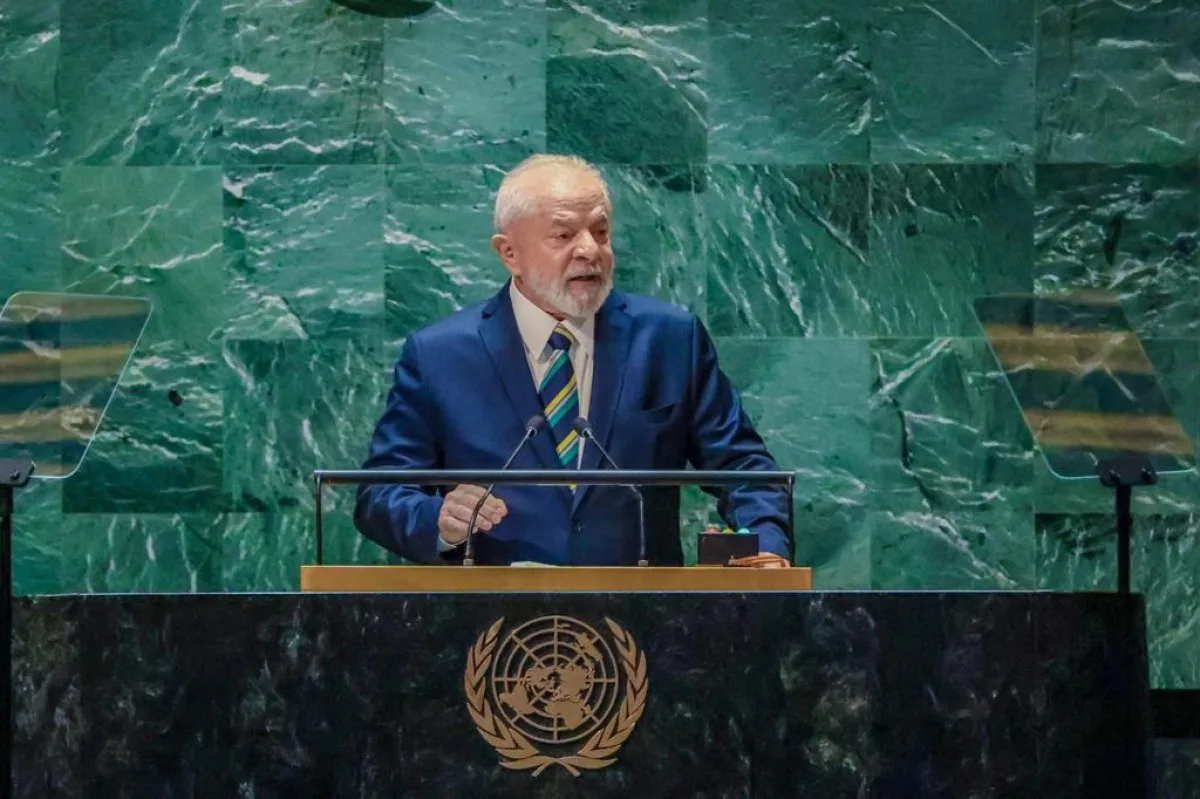 Lula com um olho na ONU e outro na eleição