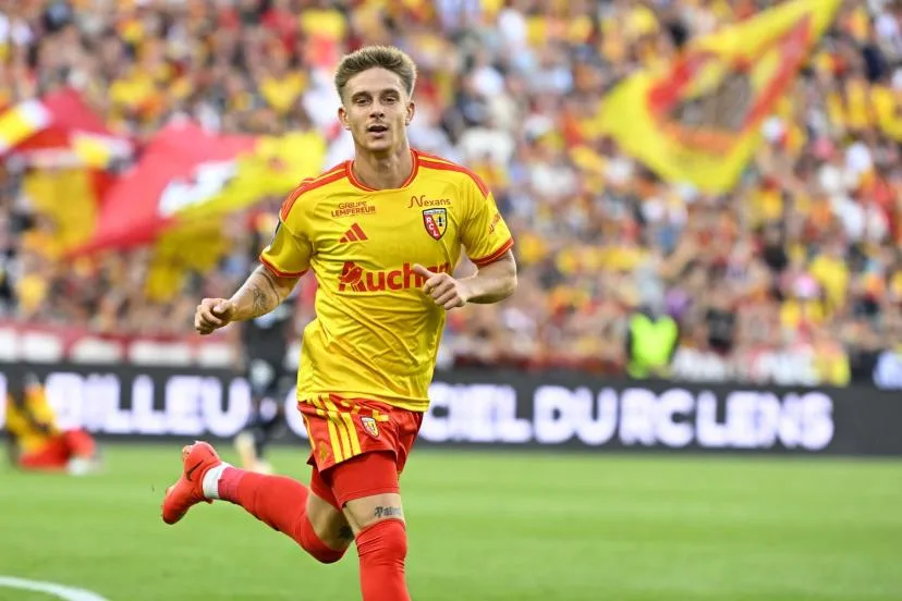 Michal Skoras préféré à Ruben Aguilar dans la composition de Lens à Strasbourg
