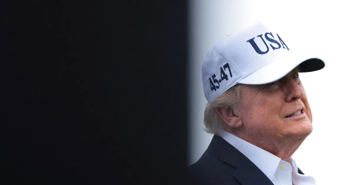 Donald Trump se metió en la polémica por el control de la IA: acusó de "fuerzas negativas" a los que intentar ralentizar su avance