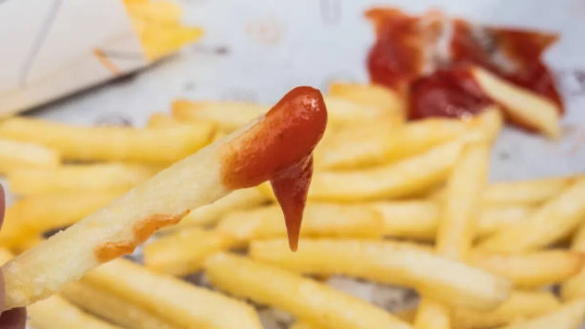 Would you eat ketchup that was made from algae but fulfilled your protein intake? Scientists have just created one
