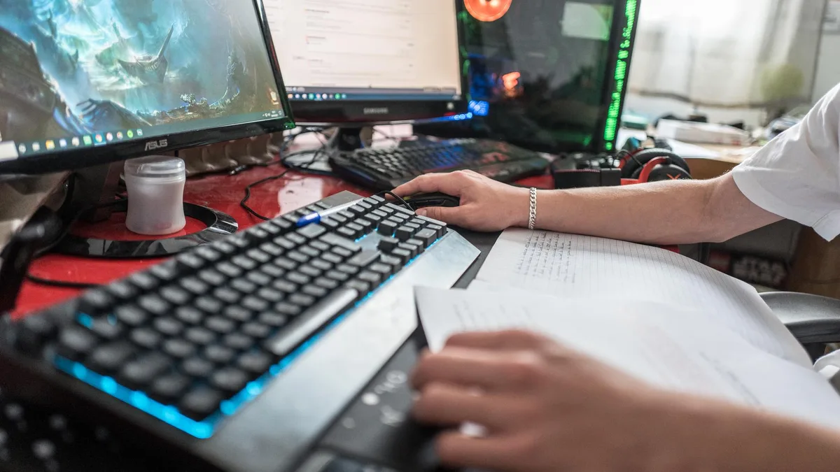 Comment les lycéens perturbent aussi les cours en ligne pour alimenter les blocus
