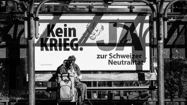 Neutralitätsinitiative in der Schweiz: So neutral wollen nicht mal die Schweizer sein