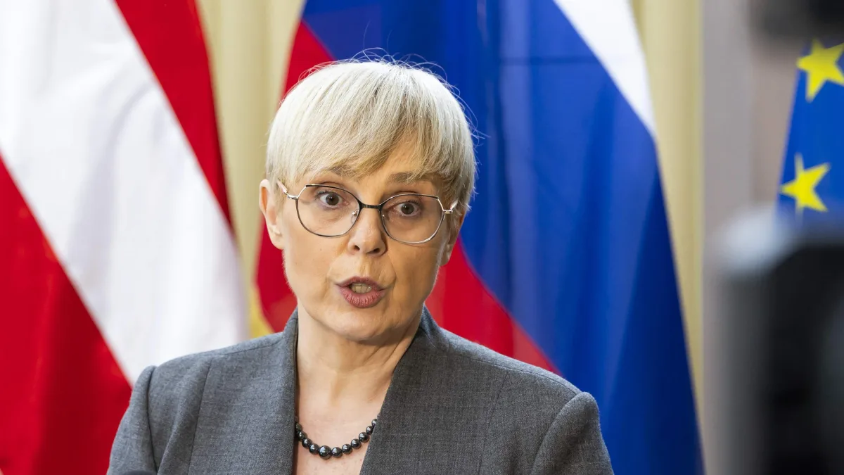 Kritik wegen Reisen: Was wollte Sloweniens Präsidentin so oft in Russland?
