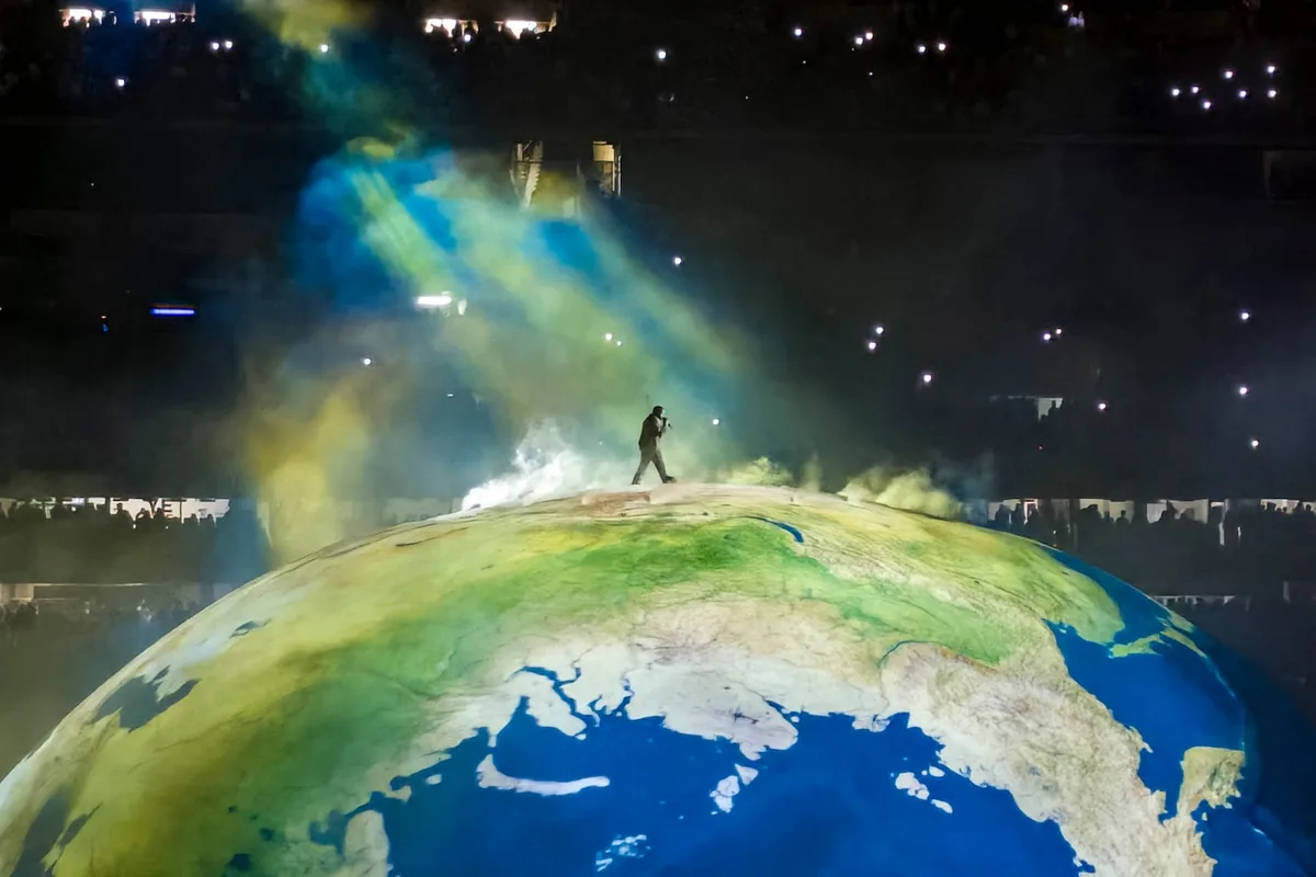 Ka-nyet! Kanye West concerts canceled in Russia.