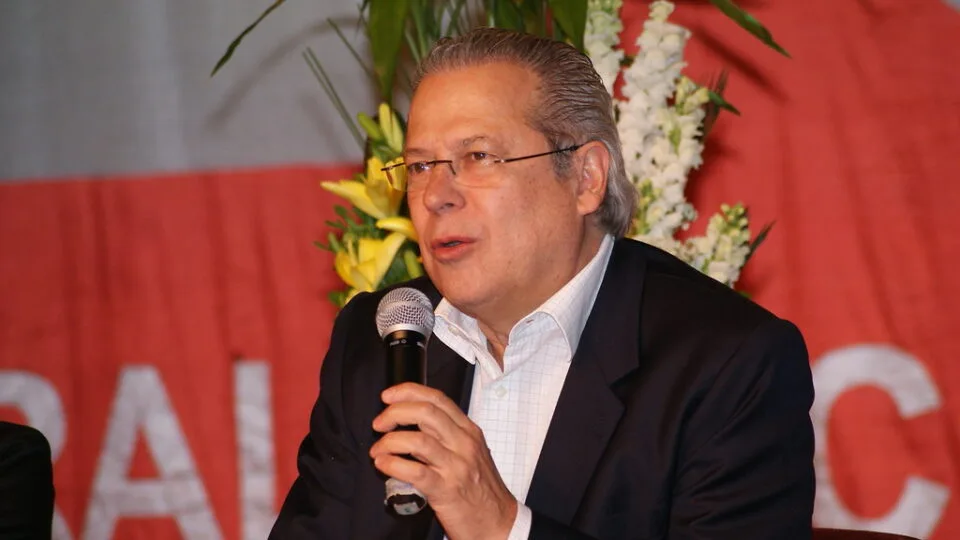 José Dirceu vê aliança de Lula com centro e esquerda como trunfo eleitoral