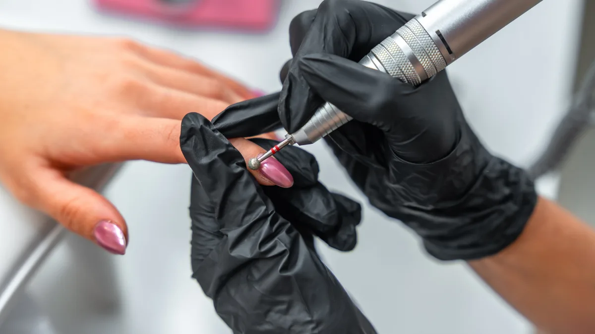 Nail polish colours and styles that are in vogue