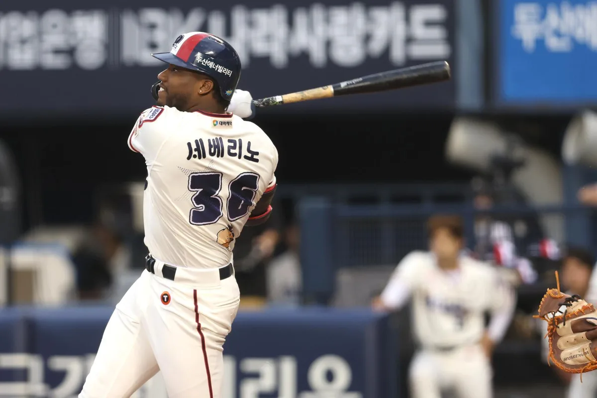 ‘홈런 3방’ 두산, 키움 15-1로 완파…‘시즌 13승’ 최민석, 다승 단독 선두