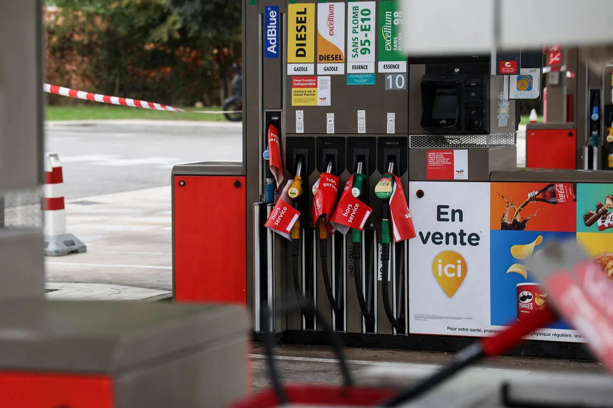 Carburants : réunion avec les distributeurs lundi, des effets attendus début novembre