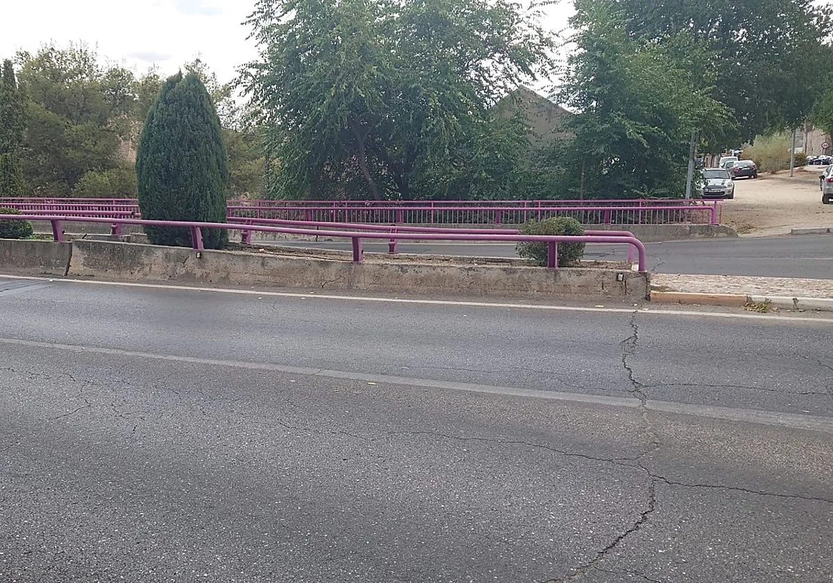 El Ayuntamiento de Toledo inspeccionará el puente de La Cava tras las grietas detectadas por los vecinos