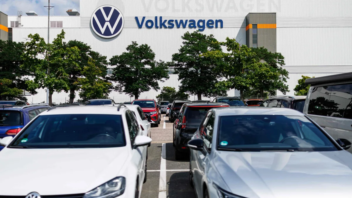 Business-Ticker: VW-Belegschaft kritisiert „desaströse Kommunikation“ des Managements