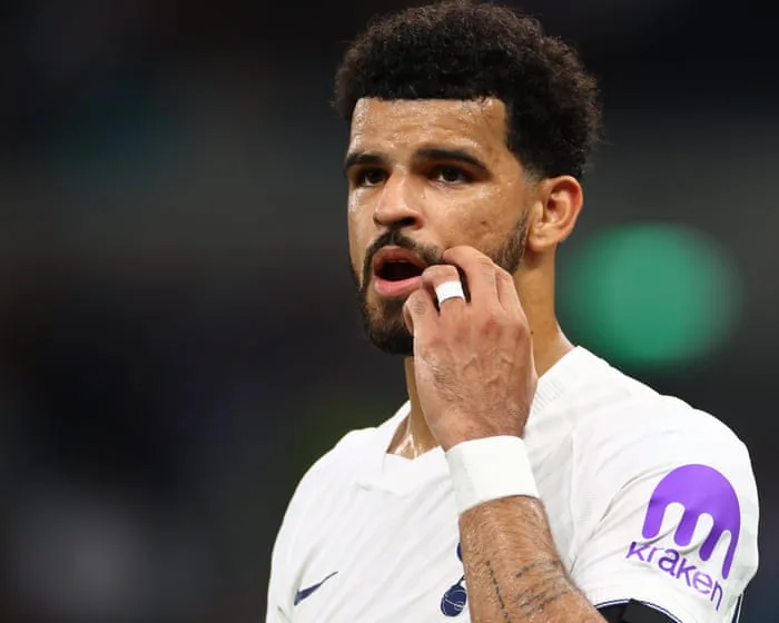 De Zerbi backs ‘sensitive guy’ Solanke to find form before tricky Anfield trip