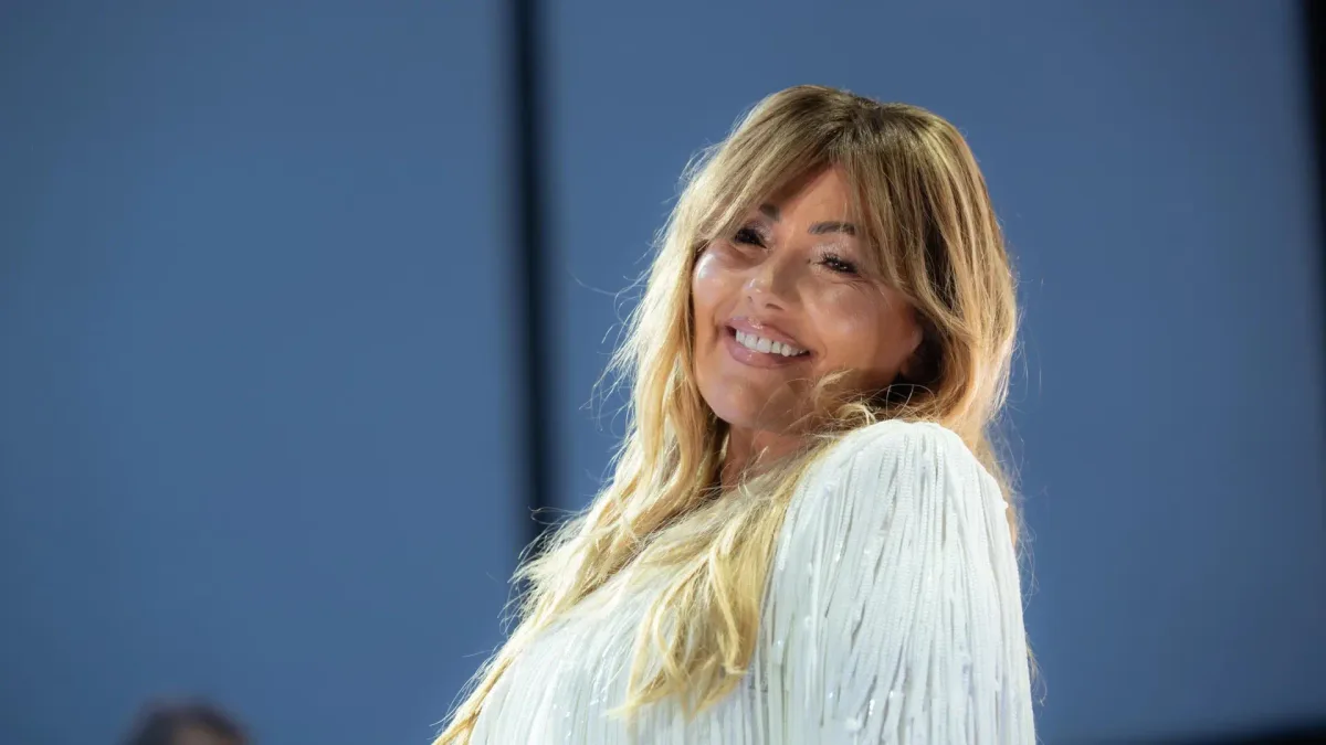 Amaia Montero, tajante con las críticas hacia su físico y forma de vestir: "Siempre tuve la lengua muy larga y la falda muy corta"