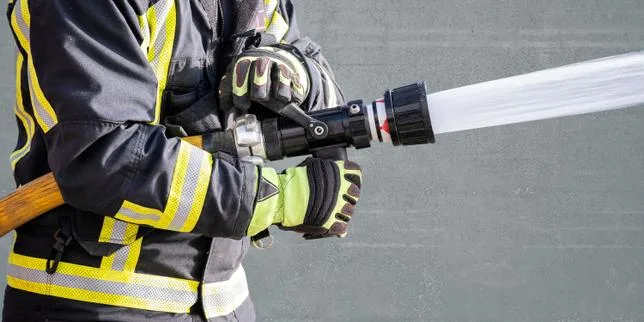 L’université de Rouen touchée par un incendie, la façade d’un bâtiment détruite