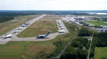 Aumento de custos de combustível e financiamento torna-se maior dor de cabeça da aviação