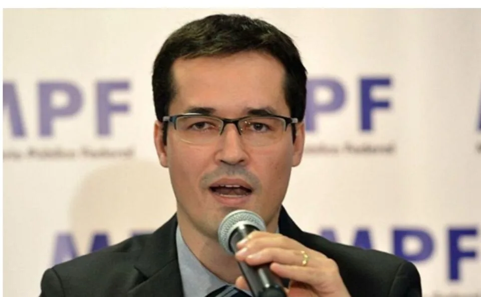 TRE-PR mantém Deltan Dallagnol na disputa ao Senado, mas TSE ainda dará palavra final