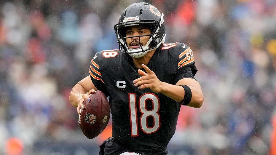 Bears star Caleb Williams could reinjure hamstring by returning too soon, surgeon says