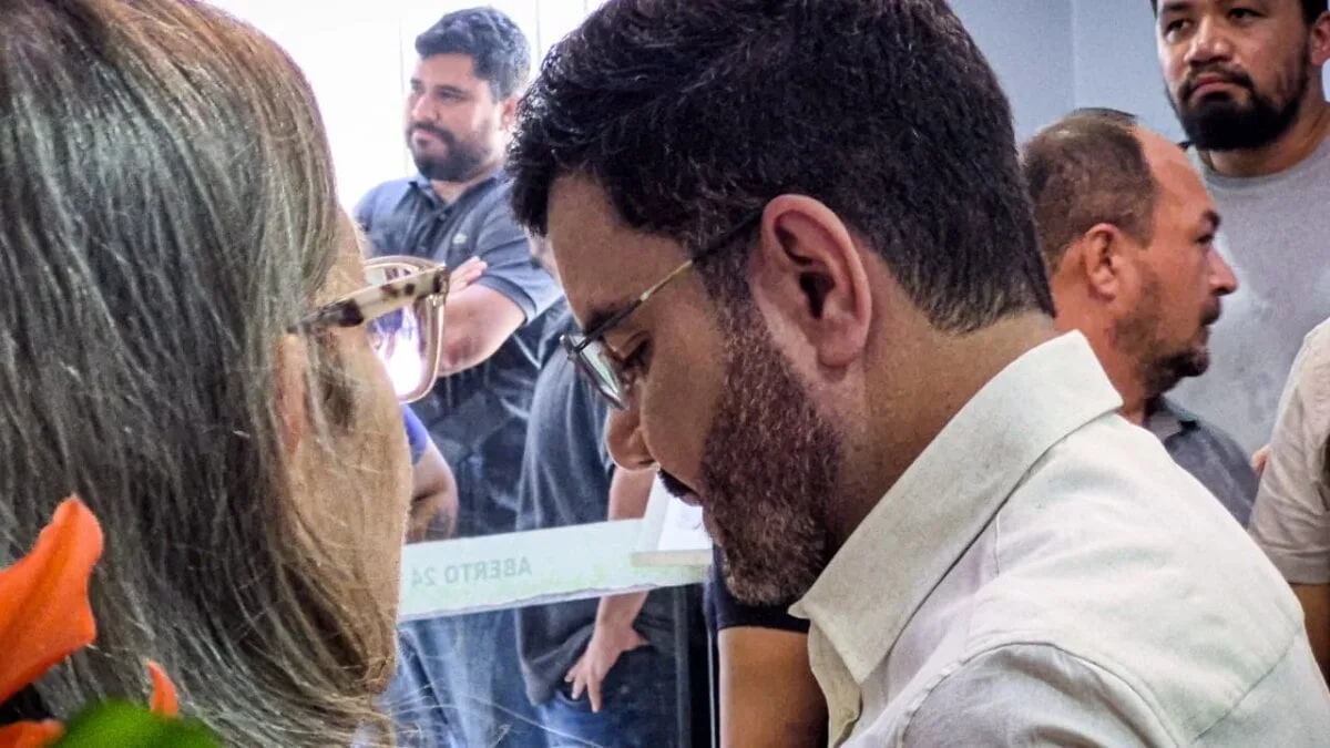 Gladson lamenta morte de Ayres Rocha e destaca legado do jornalista