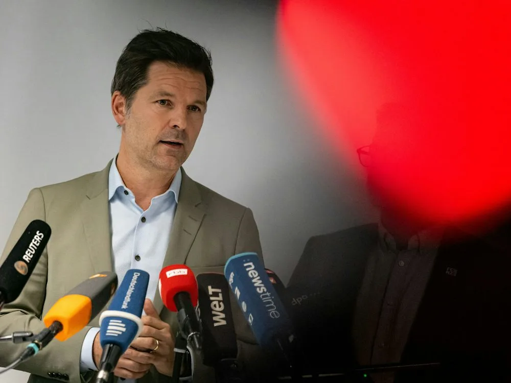 Rot-Grün-Rot in Berlin: SPD-Bundestagsabgeordnete rebellieren gegen Linksbündnis