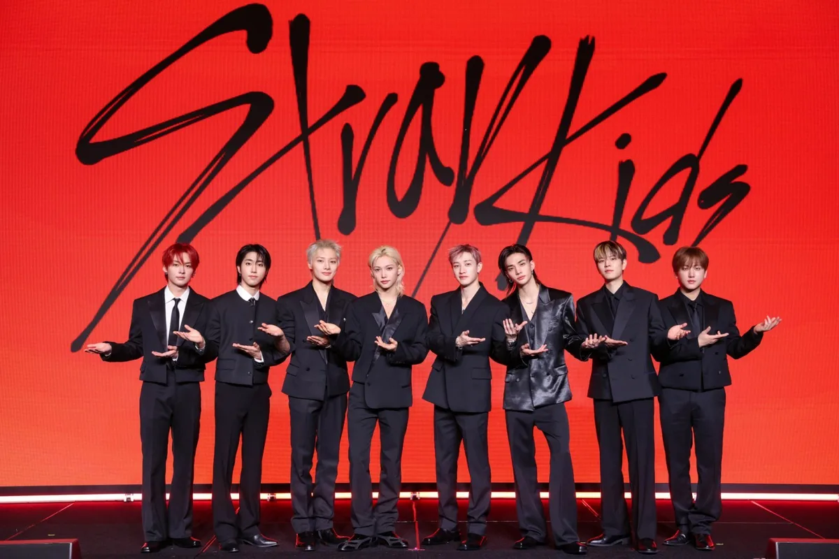 스트레이 키즈, 美 ‘빌보드 200’ 9연속 1위…빌보드 차트 역사상 최초