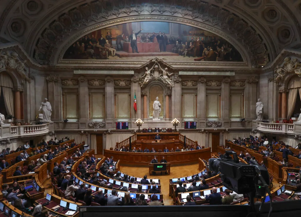 Moção de censura do Chega ao Governo vai ser discutida no Parlamento a 8 de setembro
