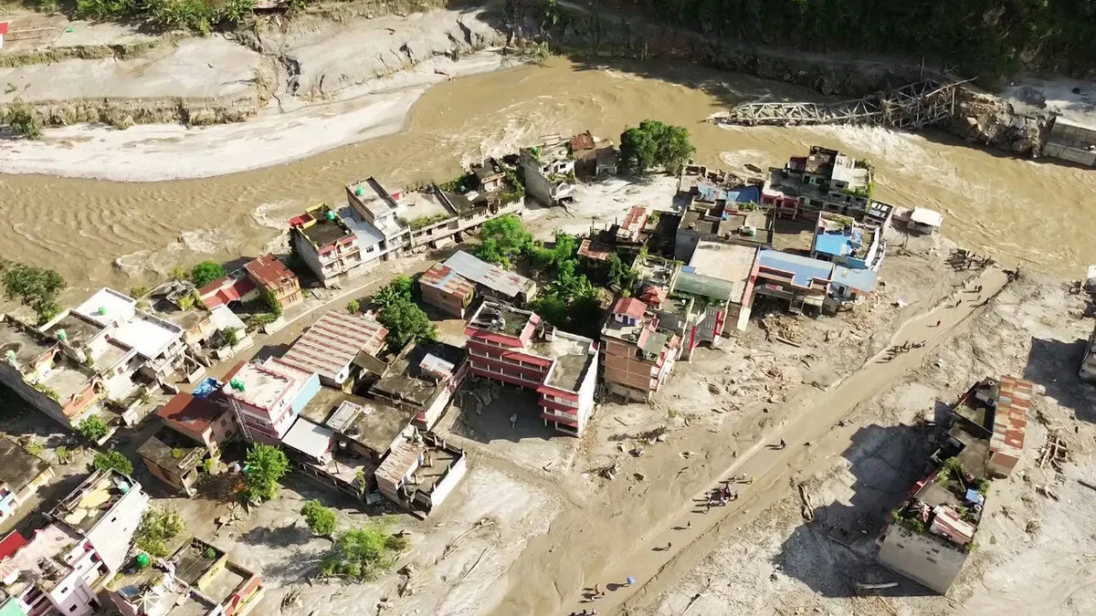 Nepal flood toll hits 392; 288 Indians among 1,468 missing