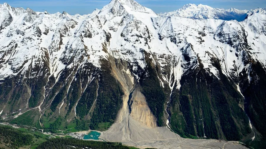Gefahr auch in Europa: Verheerende Sturzflut - Welche Risiken bergen die Alpen?