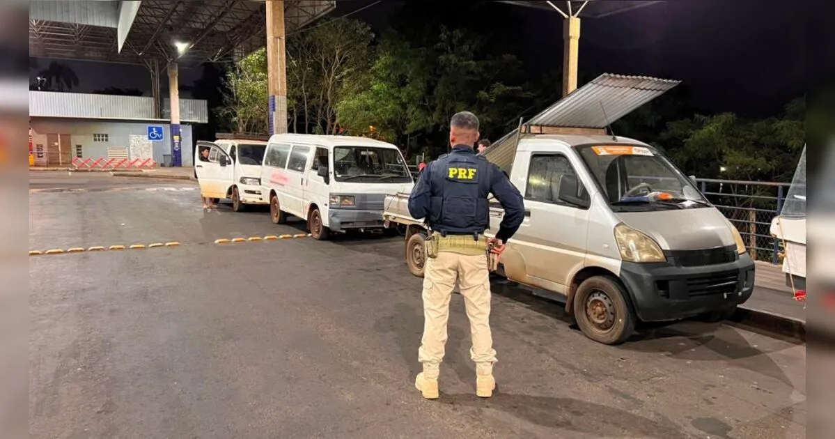PRF apreende 27 veículos durante fiscalização de trânsito na Ponte da Amizade