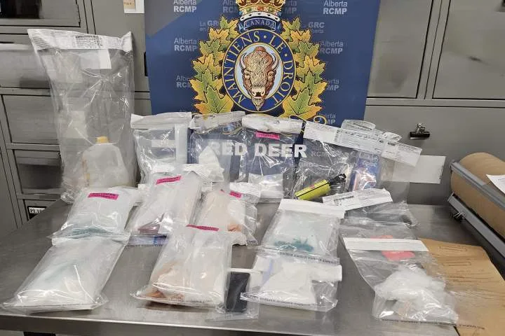 Man charged in Red Deer drug bust on the loose: RCMP