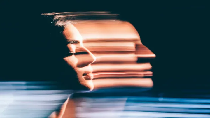 La psilocybine, un psychédélique, aligne l'activité cérébrale sur le contexte extérieur
