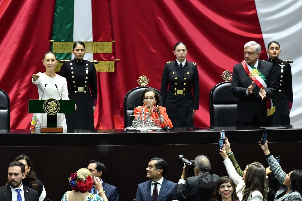 Economista desmiente los mitos del neoliberalismo y explica la historia detrás de esta polémica doctrina económica