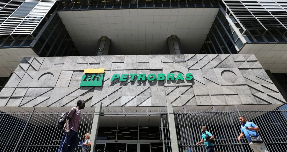 Petrobras (PETR4) avalia dar prazo maior para Braskem em meio a negociação com credores, diz jornal