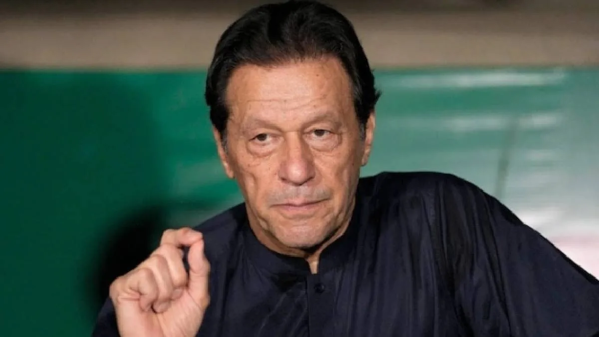 Pakistan govt moves SC against order to shift jailed Imran Khan to private hospital