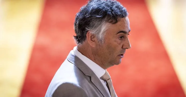 "Fernando Alexandre candidato a pior ministro da Educação"