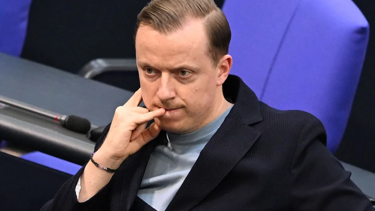 Bundestag: Bundestag hebt Immunität von Abgeordnetem Ahmetovic auf