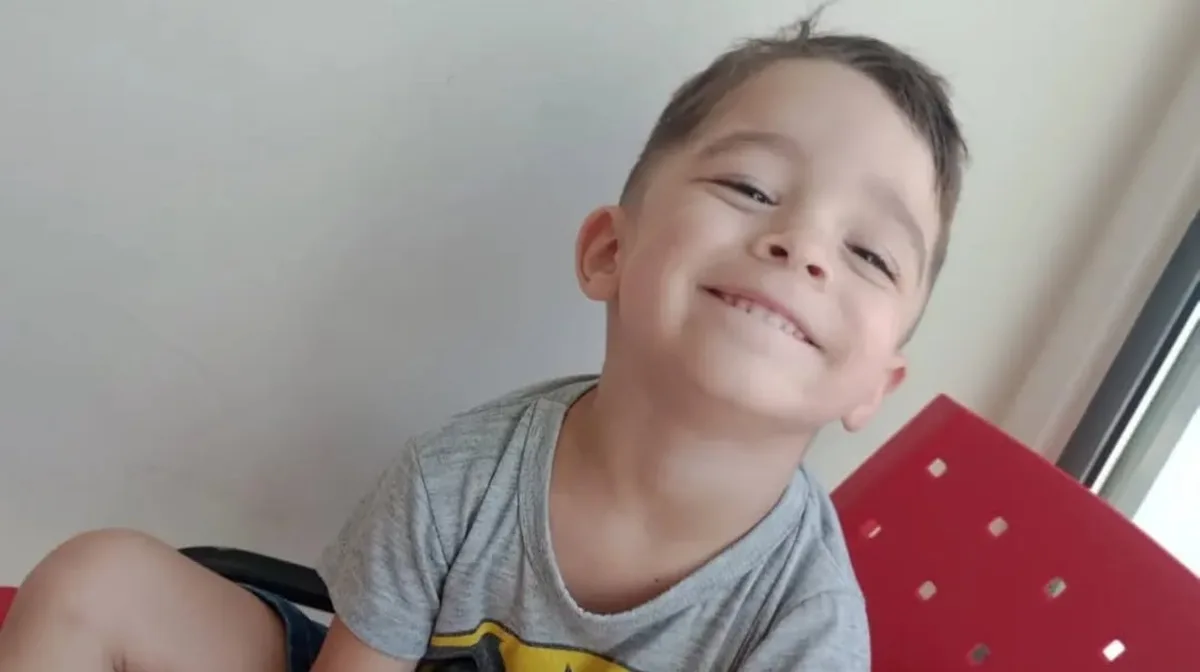 “Izan tiene el diablo adentro”: la frase que dijo la mujer acusada de matar a su hijo de 6 años en Santa Fe
