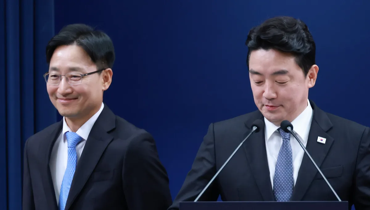 장고 끝 ‘비서형’ 실장