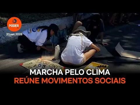 Marcha pelo Clima reúne ONGs e partidos de esquerda em Brasília