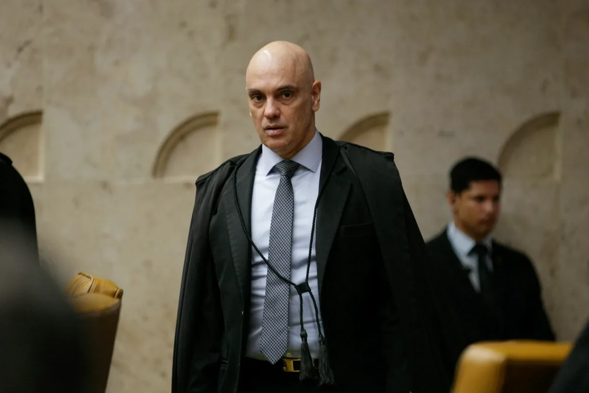 Ligação com Vorcaro leva Moraes a 67 pedidos de impeachment no Senado