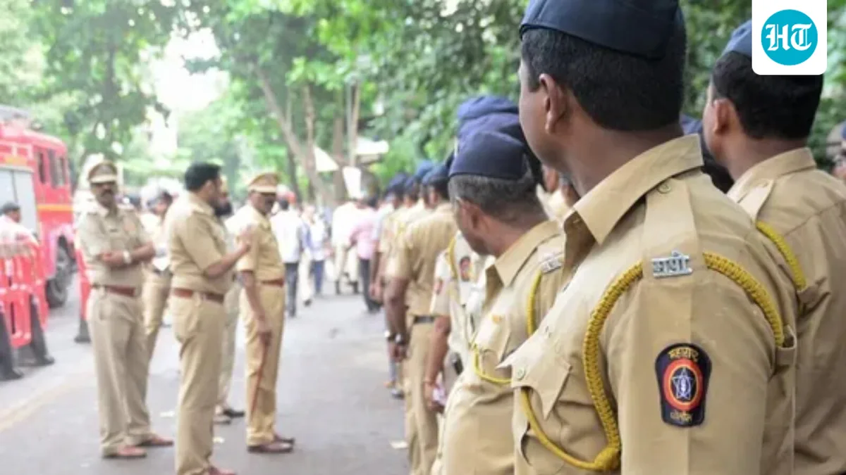 ‘Maa ke liye jee lo’: Sarpanch's emotional plea fails as teen, his parents fall to death amid phone row