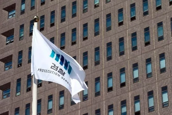 재하청 외국인 근로자 15.7m 추락사…檢, 원청 대표 구속 기소