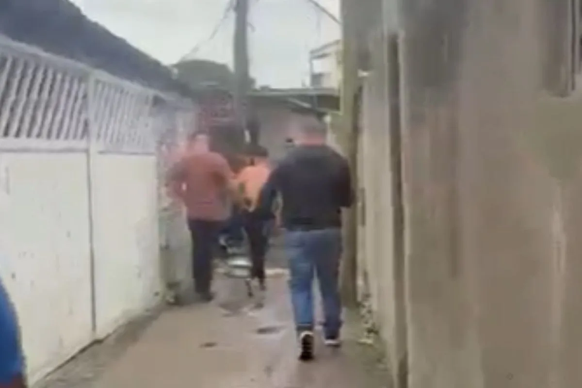 Adolescente de 17 anos é apreendido por 4 roubos à mão armada em 3 semanas