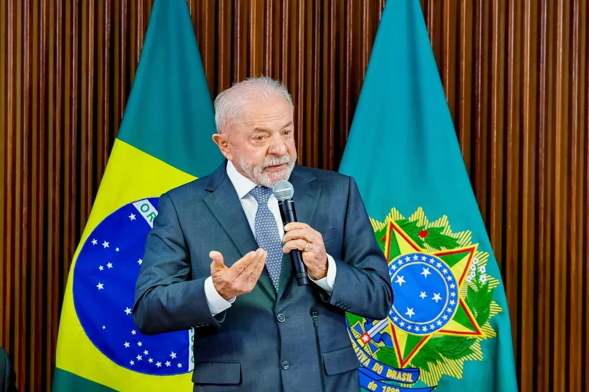 Quaest: 48% desaprovam e 46% aprovam governo Lula