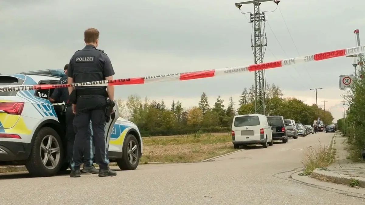 Polizei: Polizisten angefahren - Autofahrer in Psychiatrie